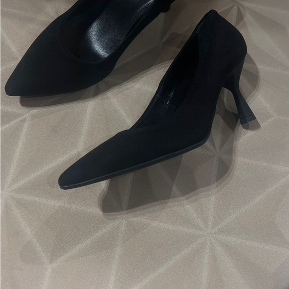 AGL classic black suede women’s pump size Eu 36 Us 6 - Picture 7 of 7